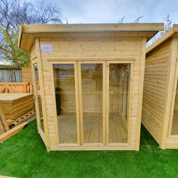 Cambridge Outbuilding
