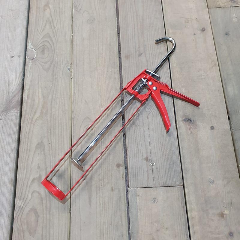 Mastic Gun