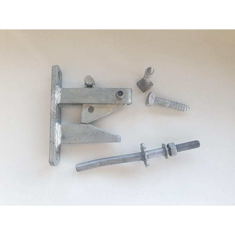 SELF LOCKING AUTO GATE LATCH