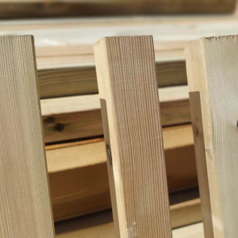 900x41 SQUARE DECKING SPINDLE